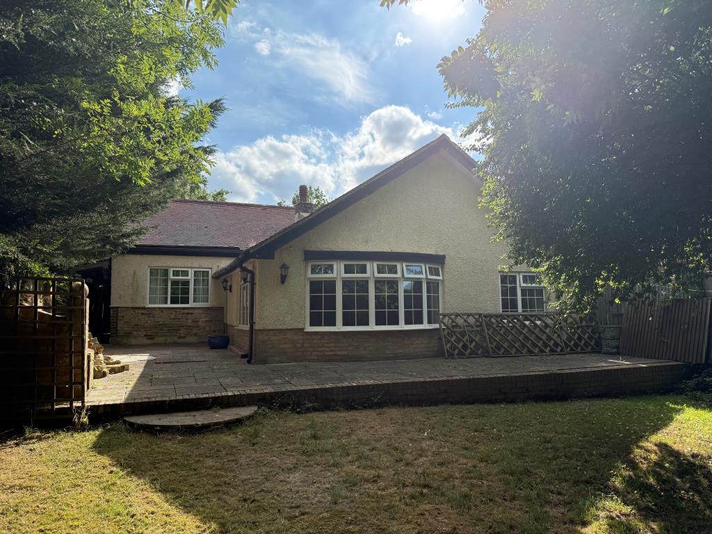 Lot: 180 - DETACHED BUNGALOW WITH POTENTAL - Rear elevation
